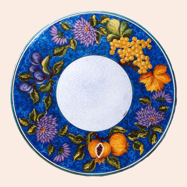 LEO003 T  - TOP - In the photo: 80 cm. diameter table<BR><BR>Volcanic stone, 3 cm thick. Suitable for inside and outside, resistant to a temperature range of -60 to 1000 °C.